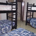 Hotel Casa Hostal Family Inn